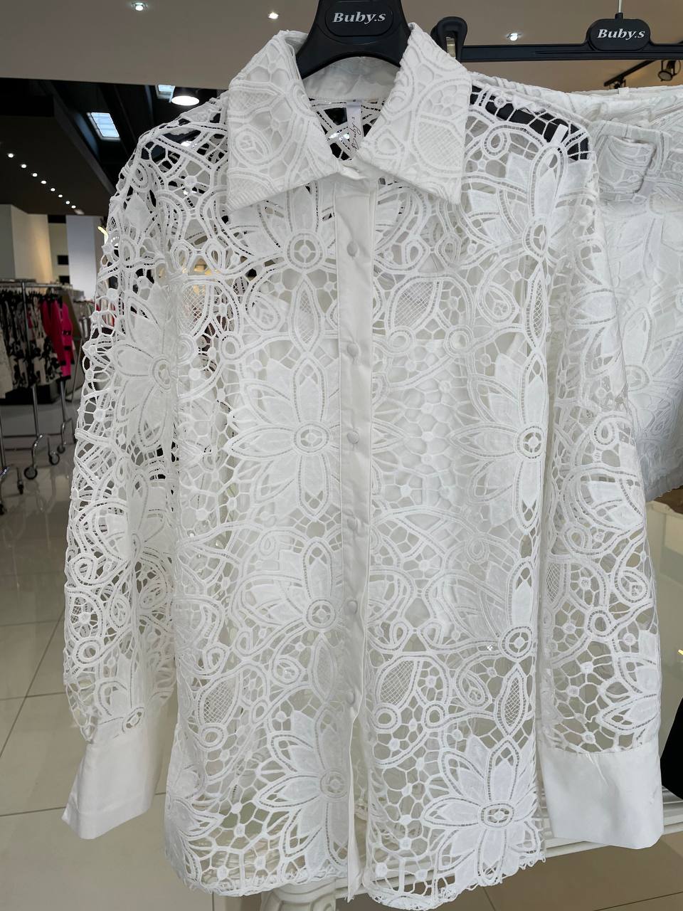 Фото Kitana (Rinascimento, Большие размеры)