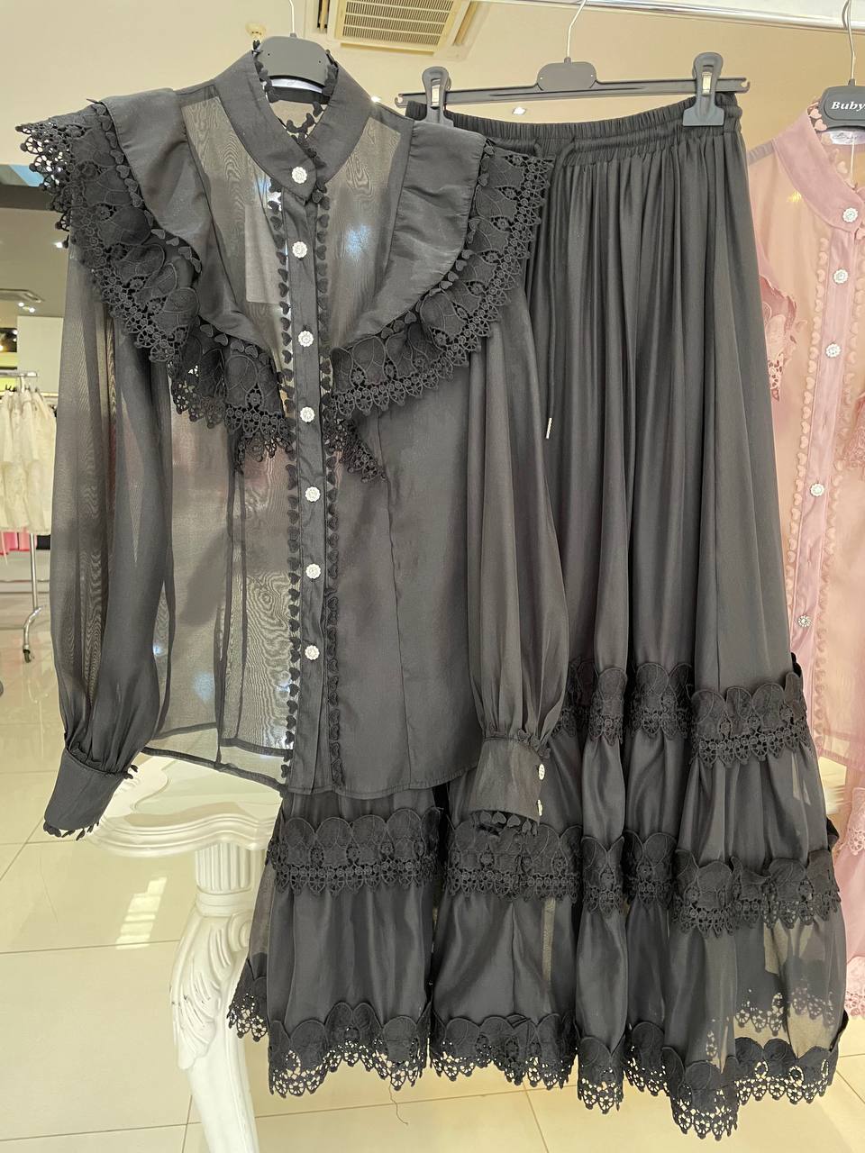 Фото Kitana (Rinascimento, Большие размеры)