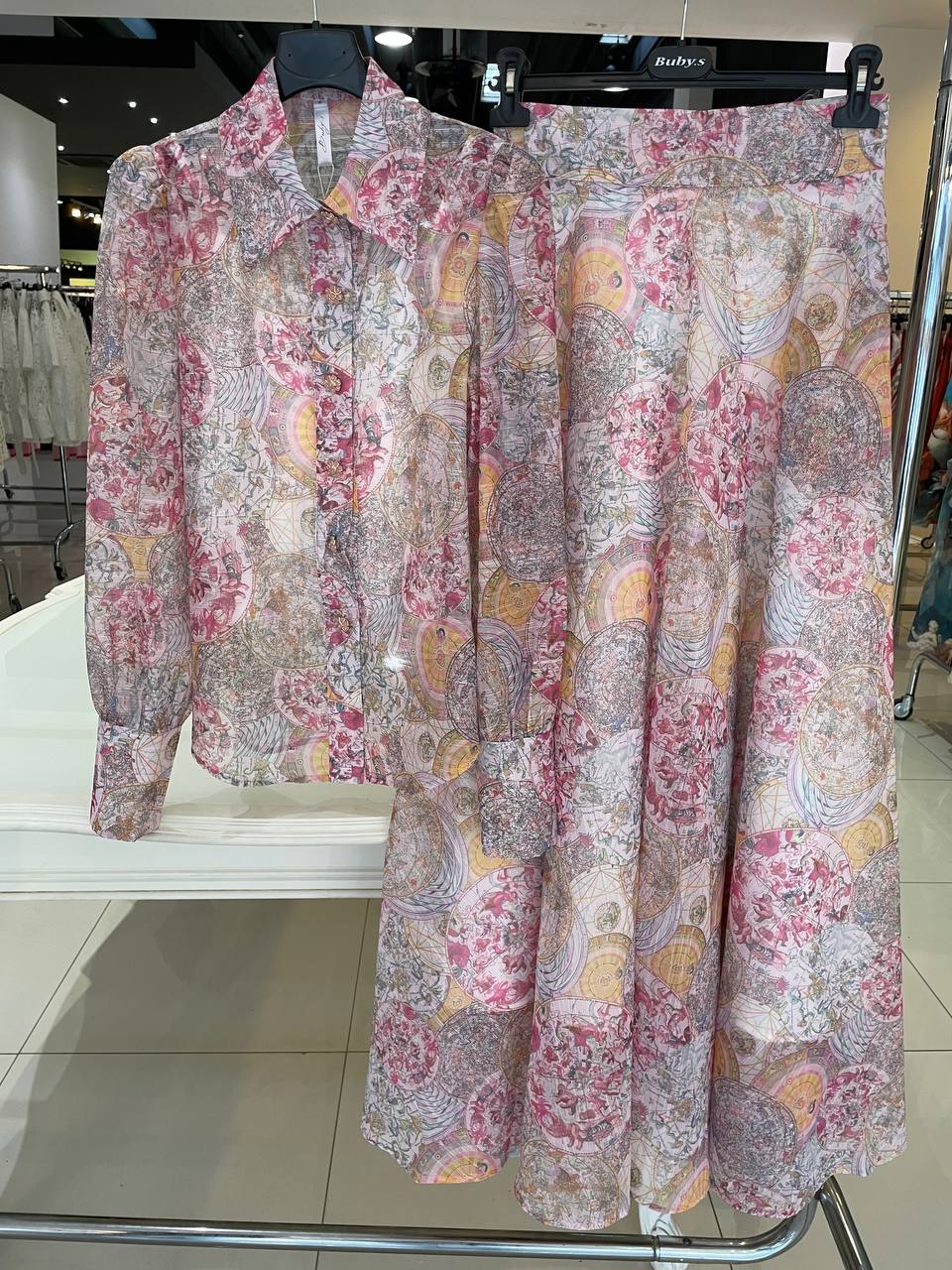 Фото Kitana (Rinascimento, Большие размеры)