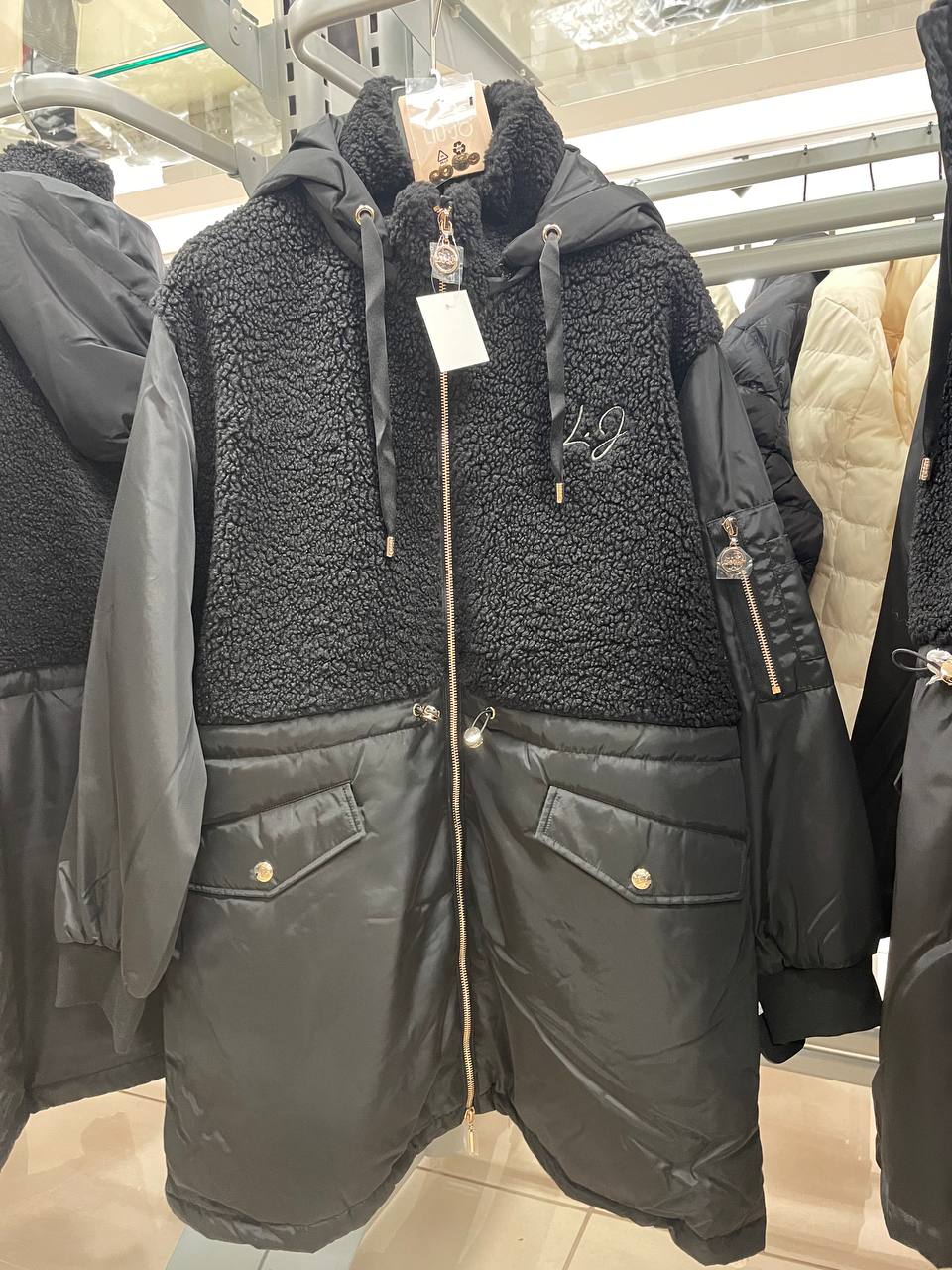 Фото Outlet