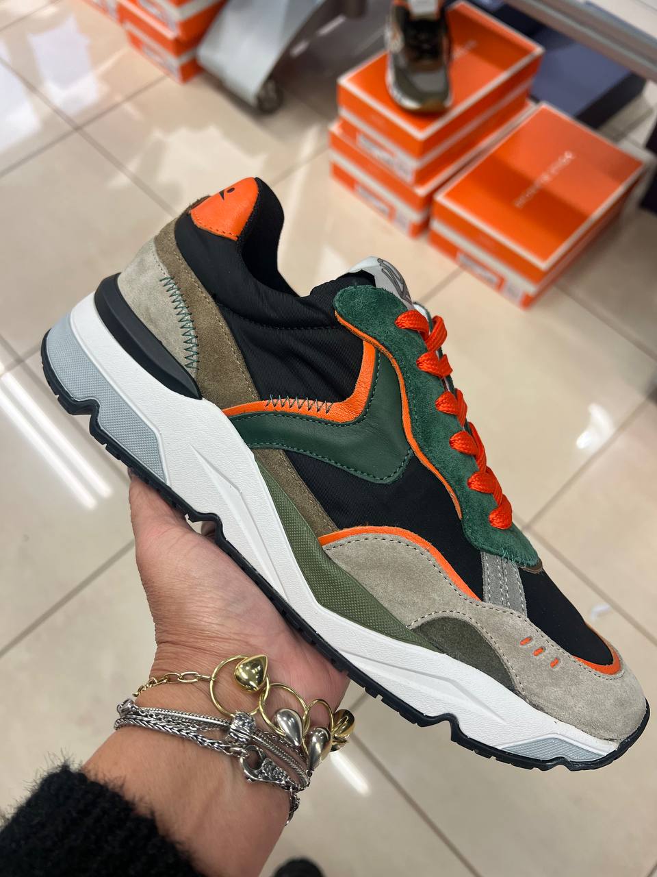 Фото Outlet