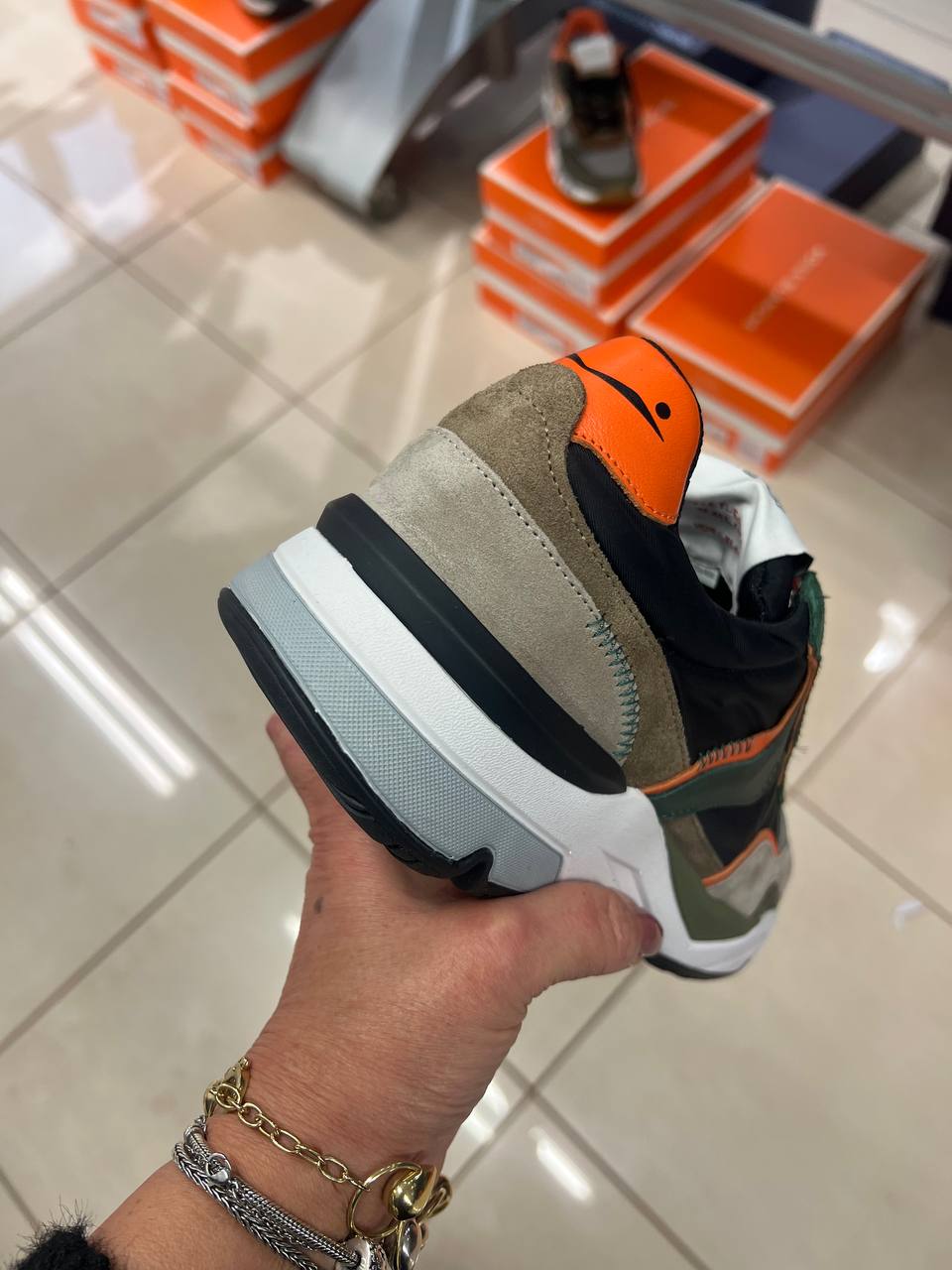 Фото Outlet