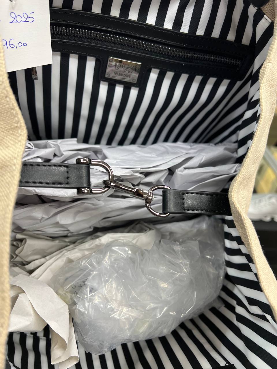 Фото Outlet
