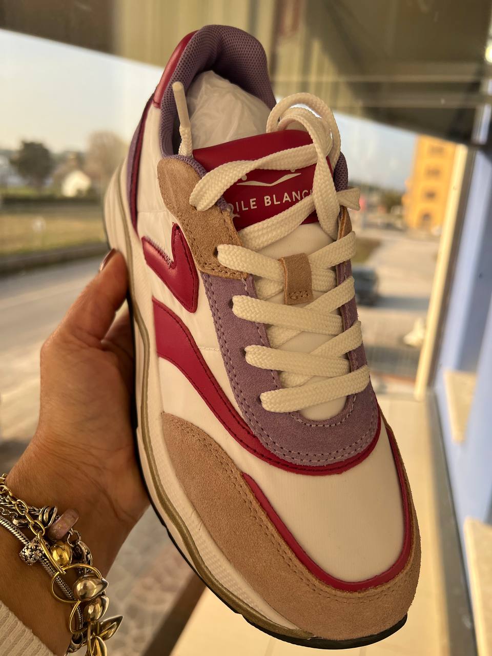 Фото Outlet