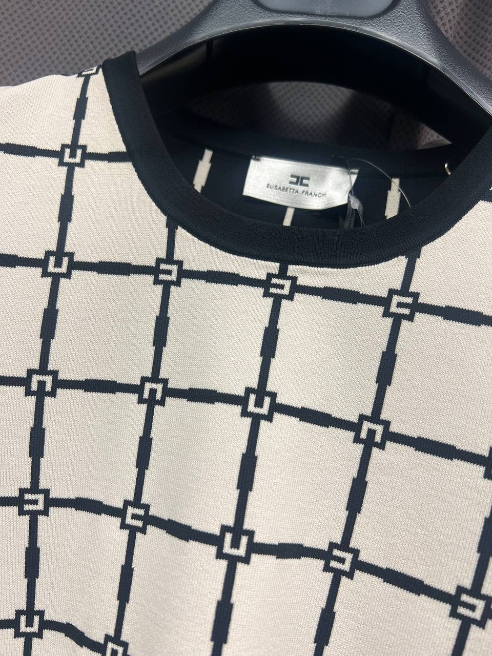 Фото Outlet