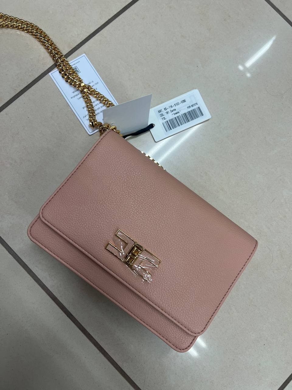 Фото Outlet