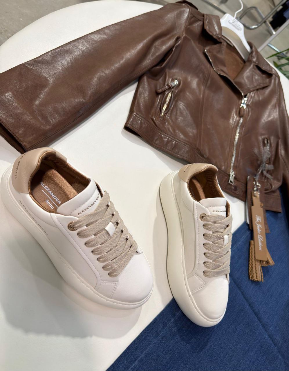 Фото Outlet