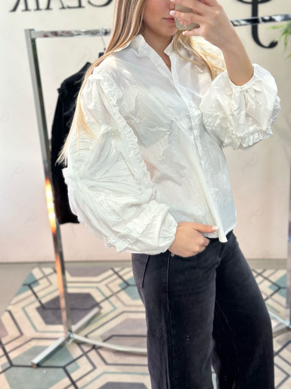 Фото Joie Clair (J-Clair)