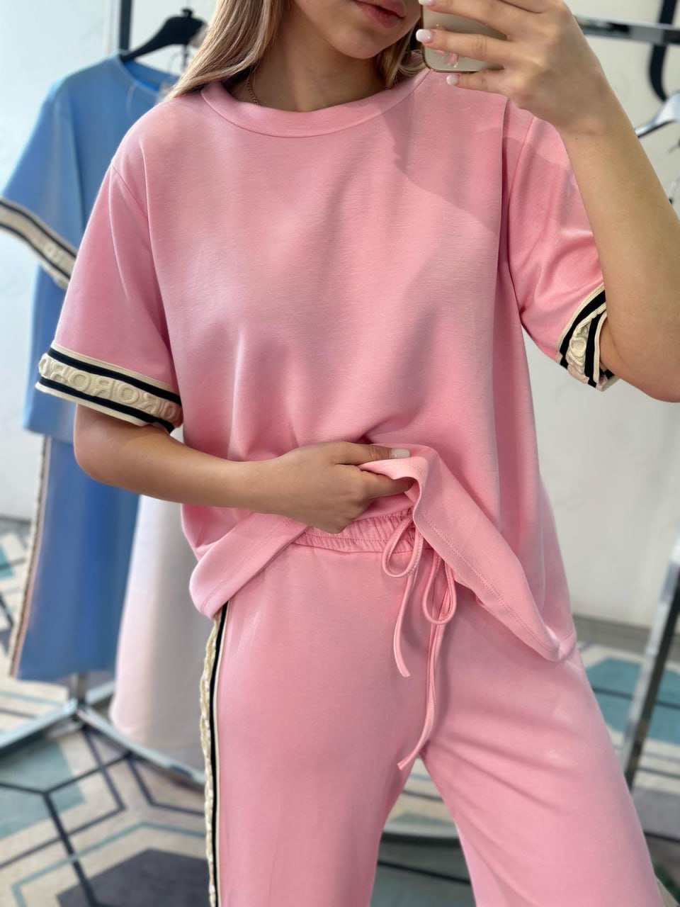 Фото Joie Clair (J-Clair)