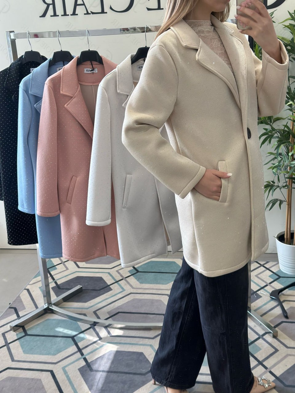 Фото Joie Clair (J-Clair)