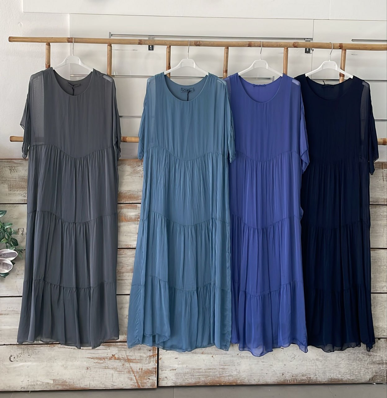 Фото Joie Clair (J-Clair)