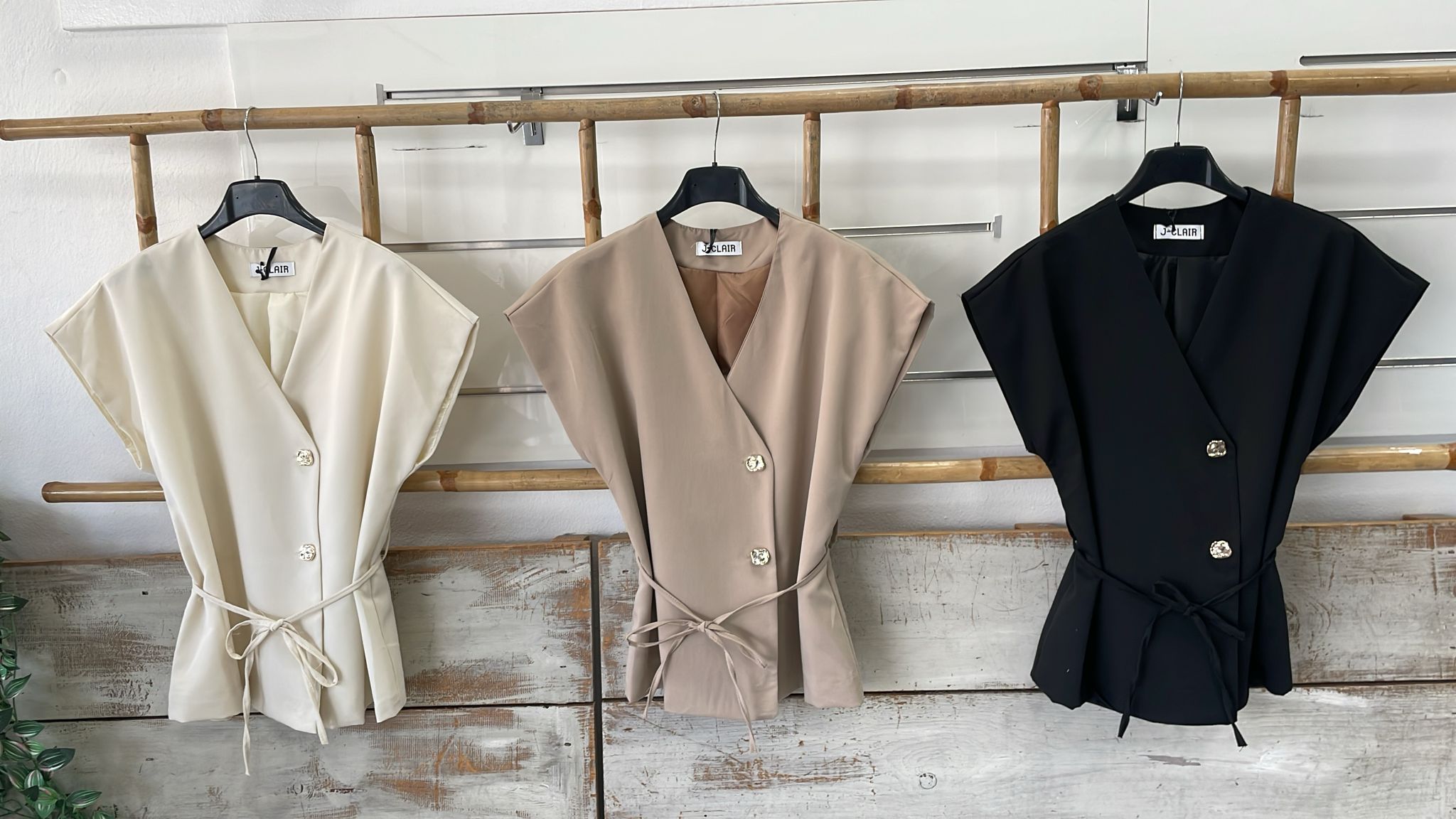 Фото Joie Clair (J-Clair)