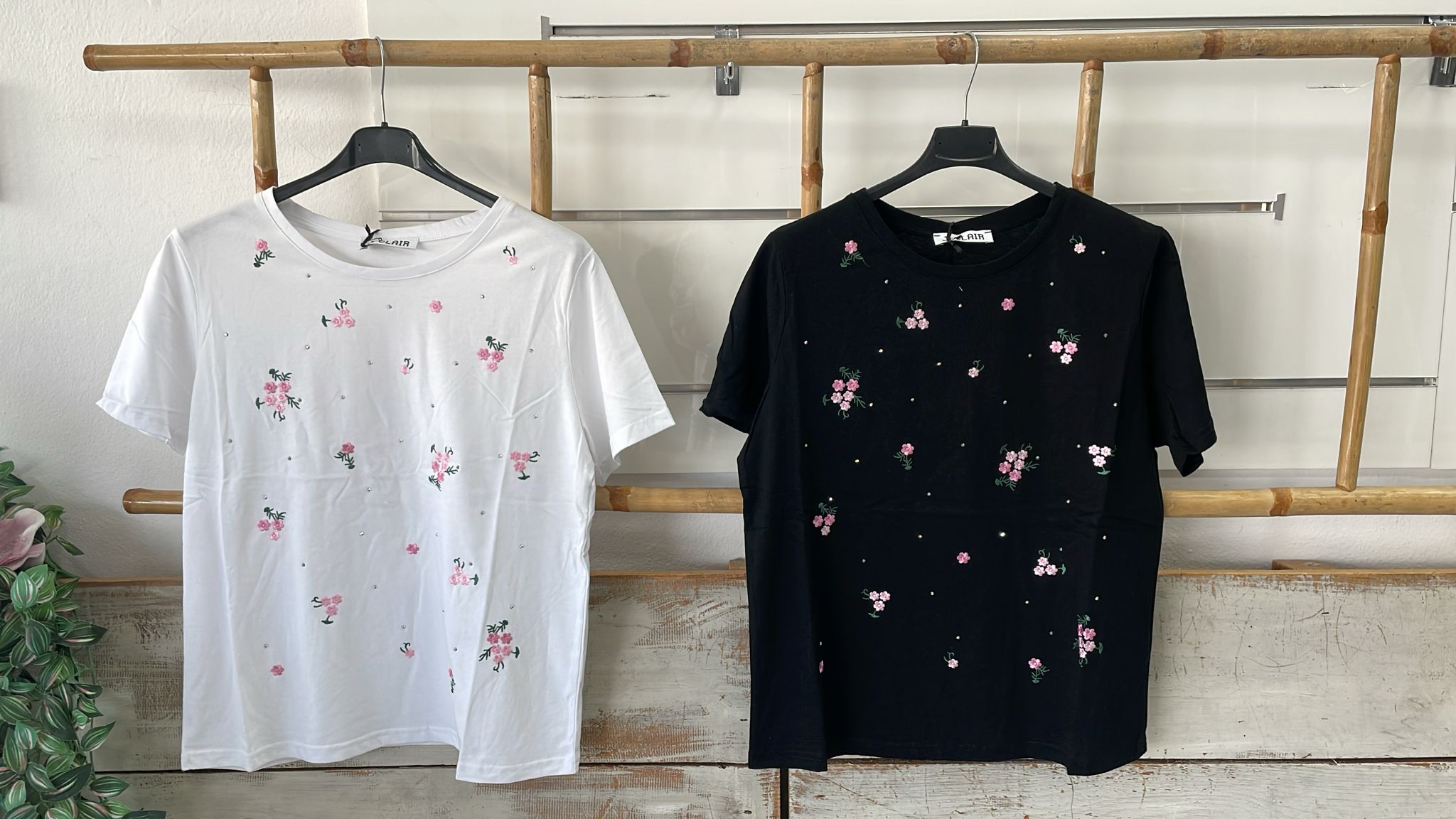 Фото Joie Clair (J-Clair)