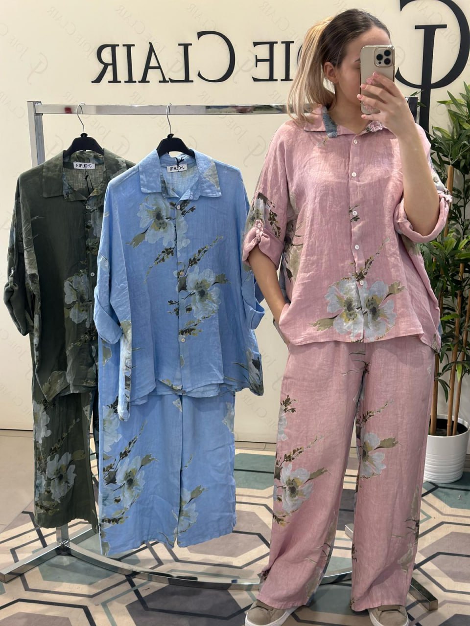 Фото Joie Clair (J-Clair)