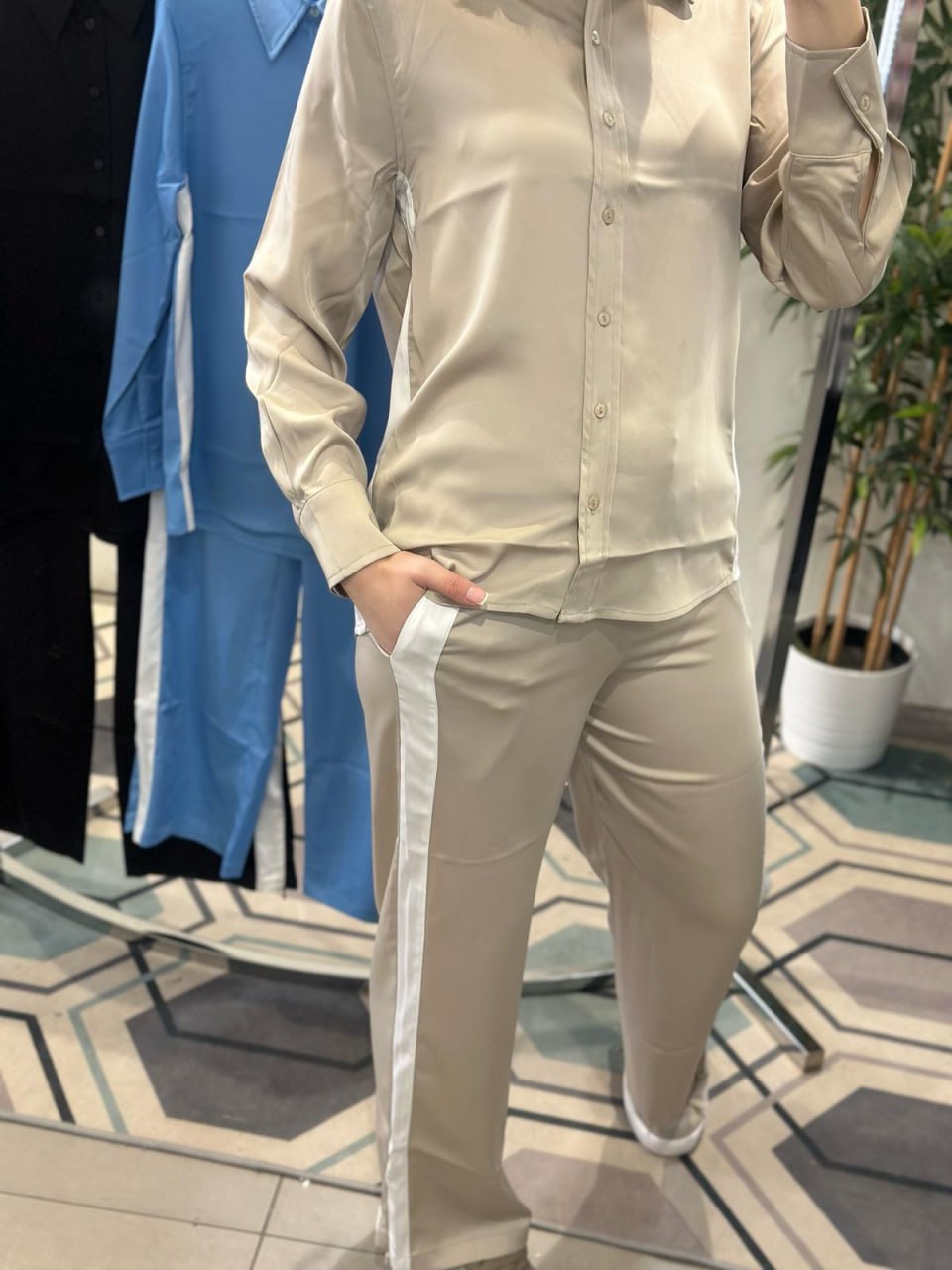 Фото Joie Clair (J-Clair)