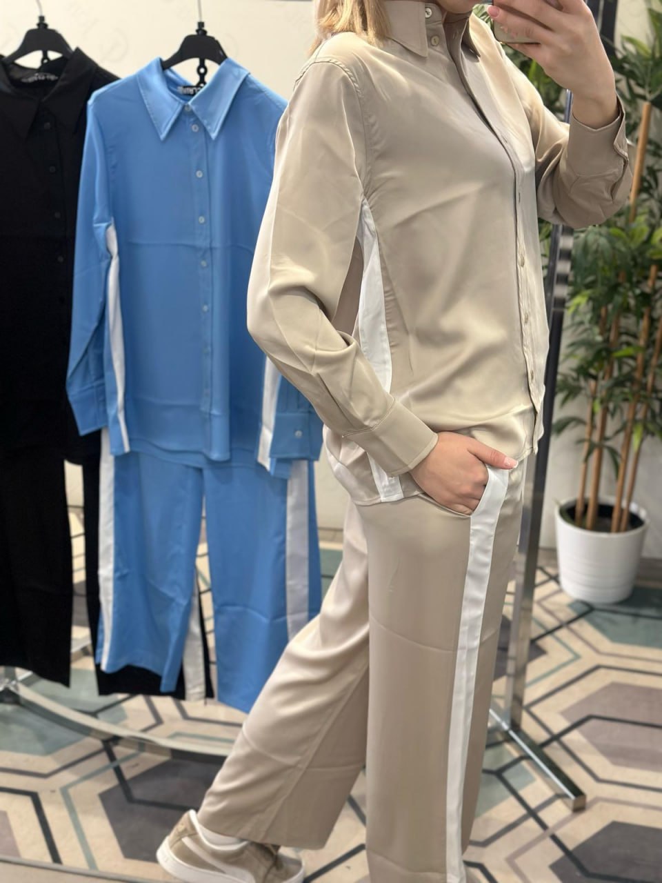 Фото Joie Clair (J-Clair)