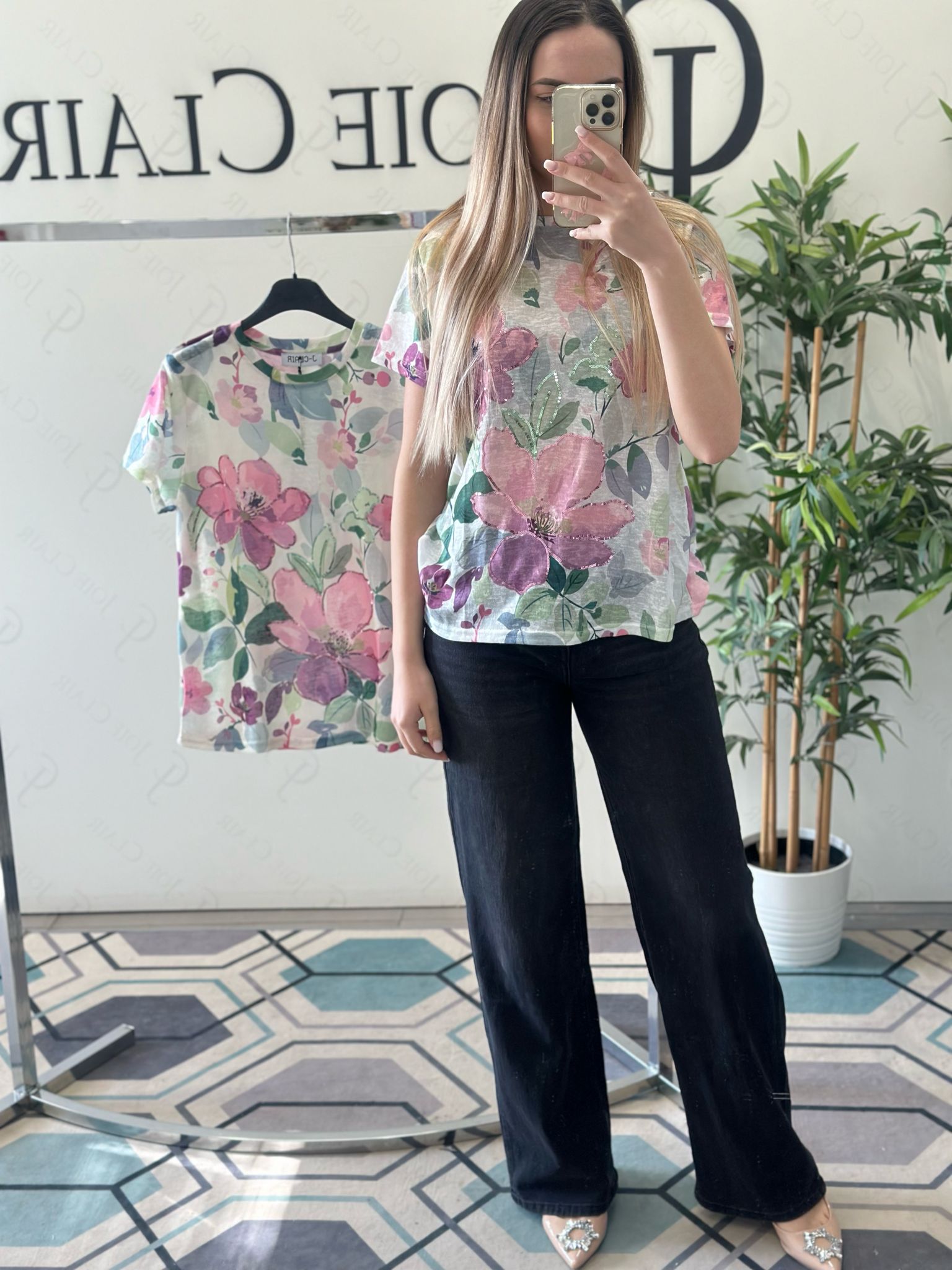 Фото Joie Clair (J-Clair)