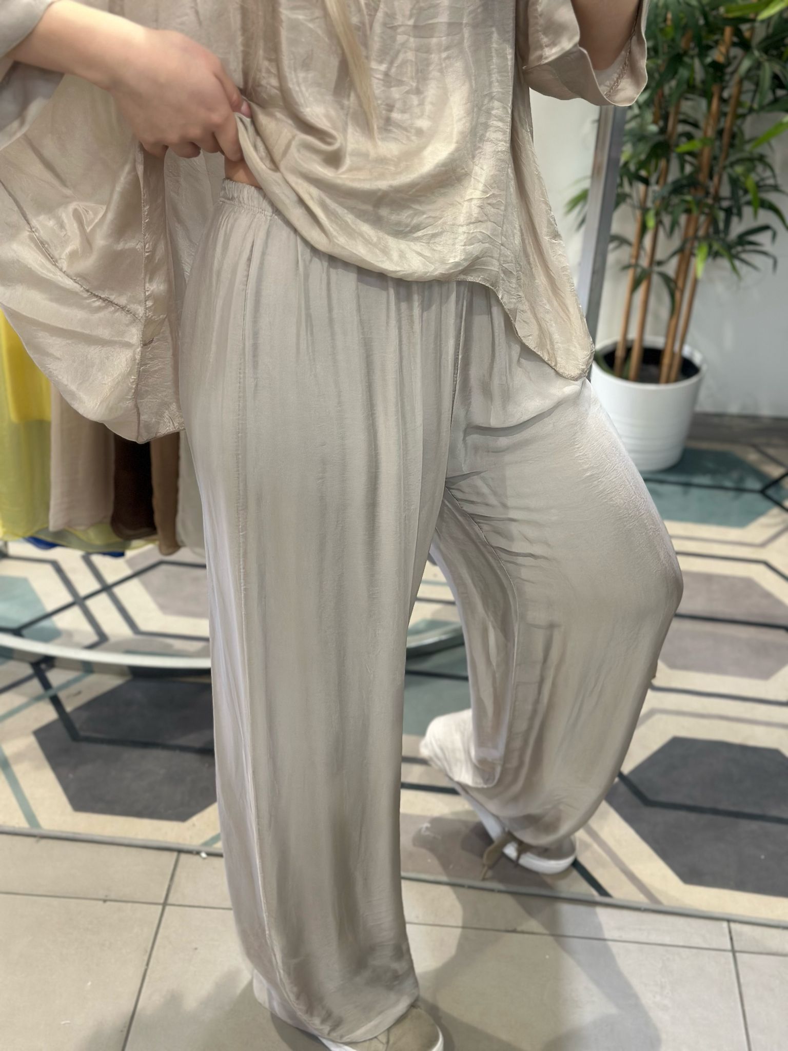 Фото Joie Clair (J-Clair)
