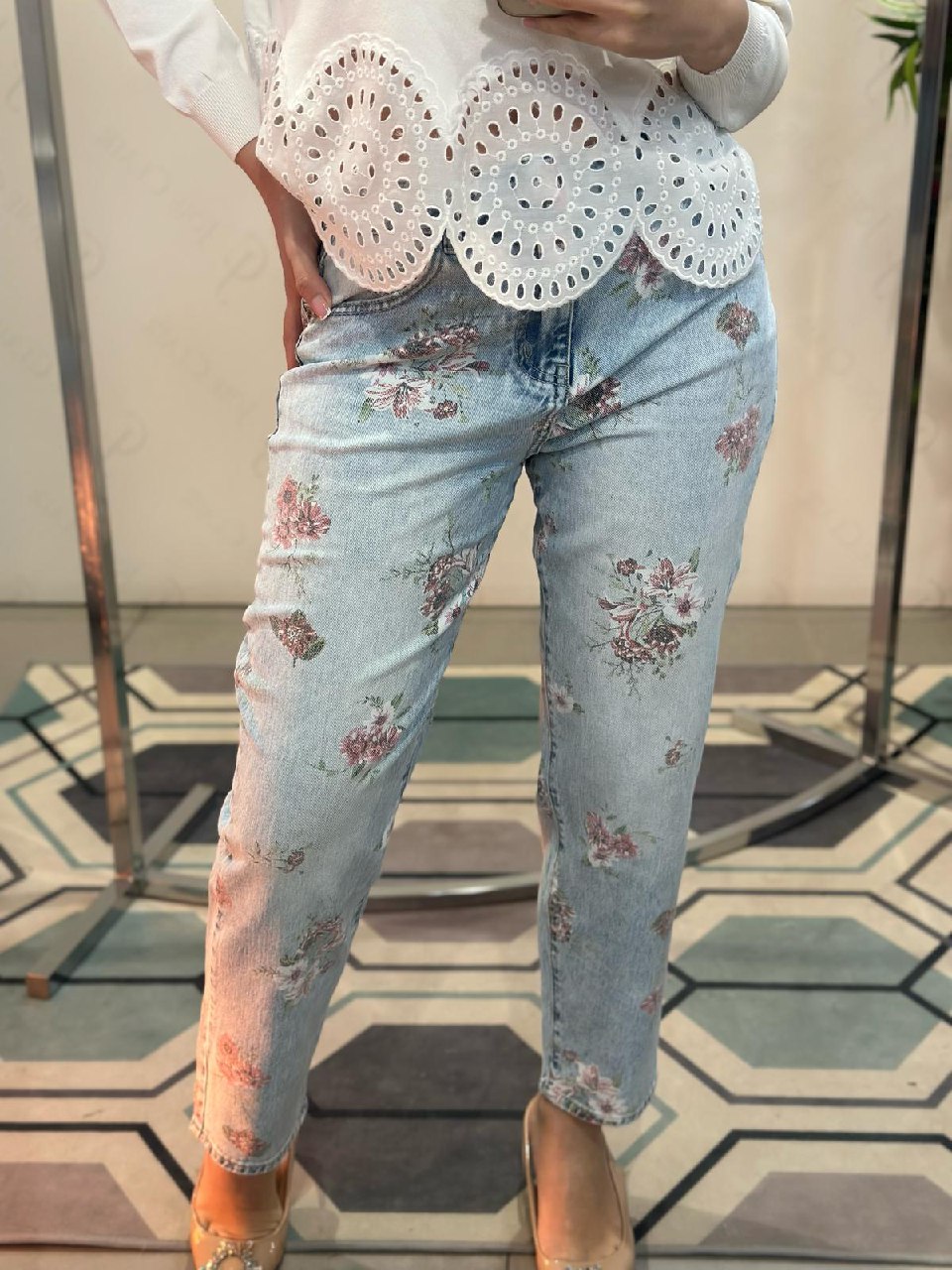 Фото Joie Clair (J-Clair)
