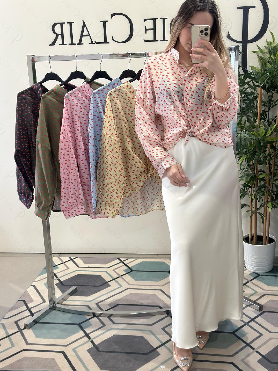 Фото Joie Clair (J-Clair)