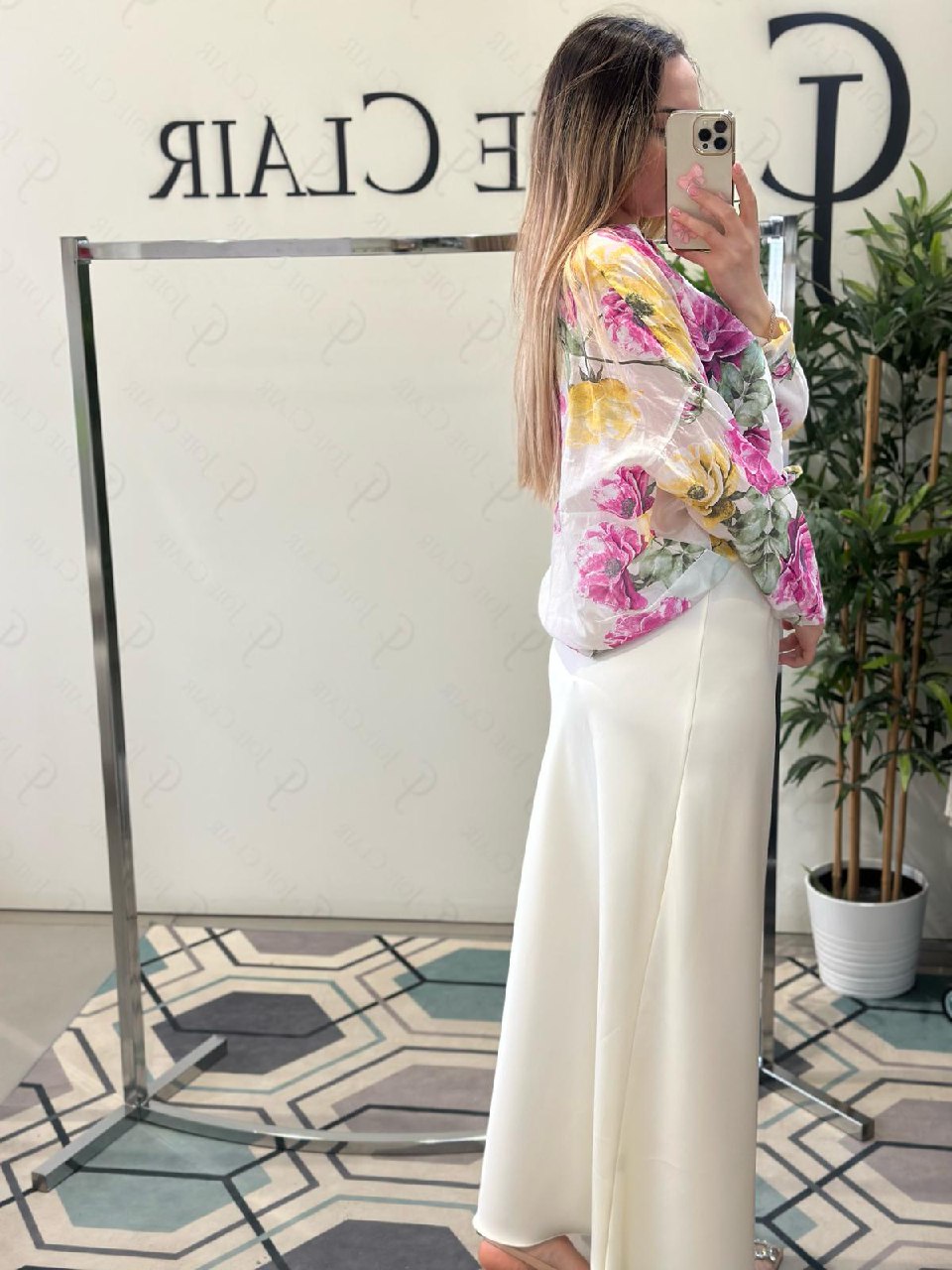 Фото Joie Clair (J-Clair)