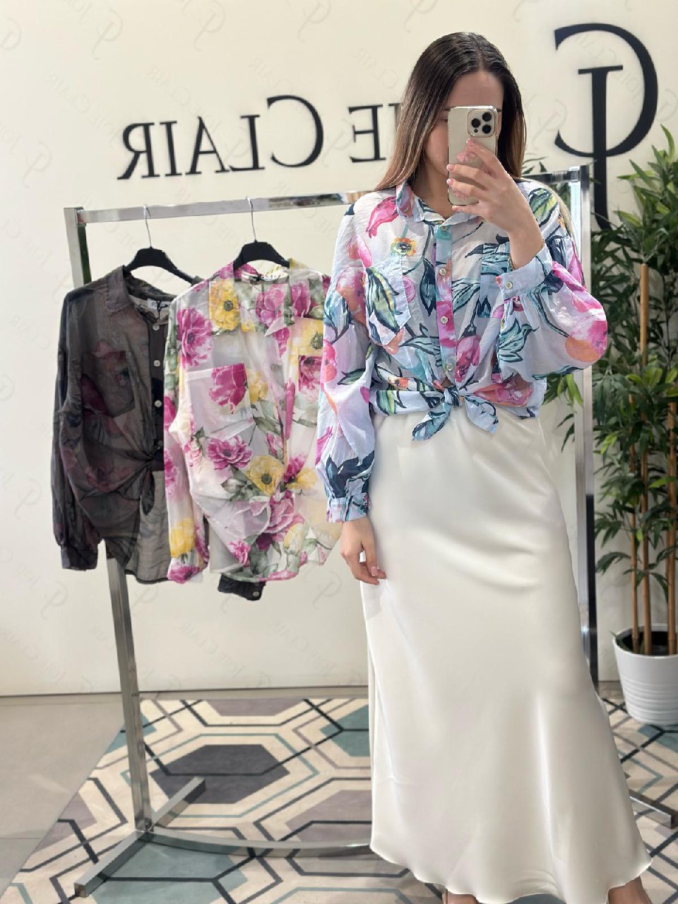 Фото Joie Clair (J-Clair)