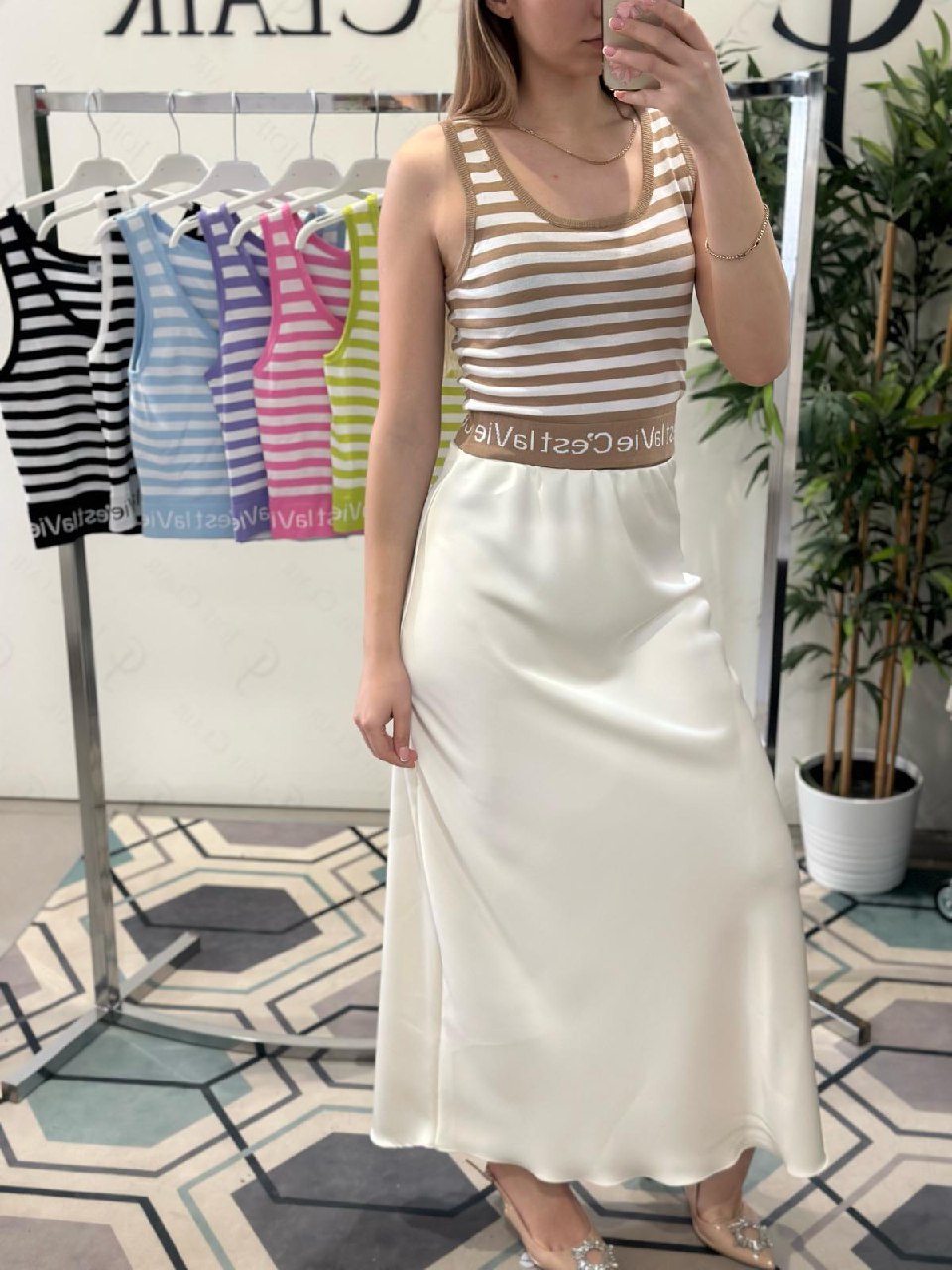 Фото Joie Clair (J-Clair)