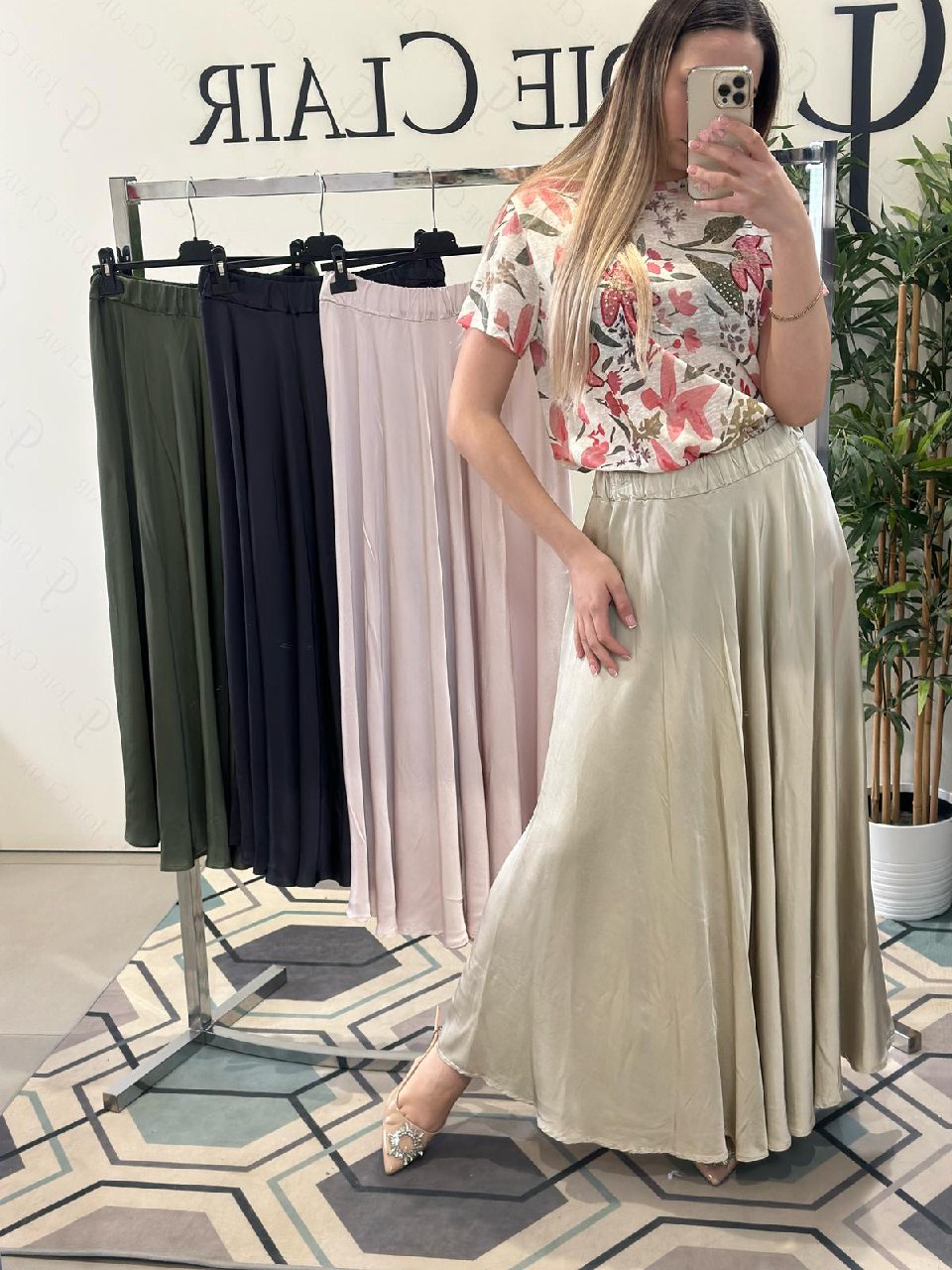 Фото Joie Clair (J-Clair)