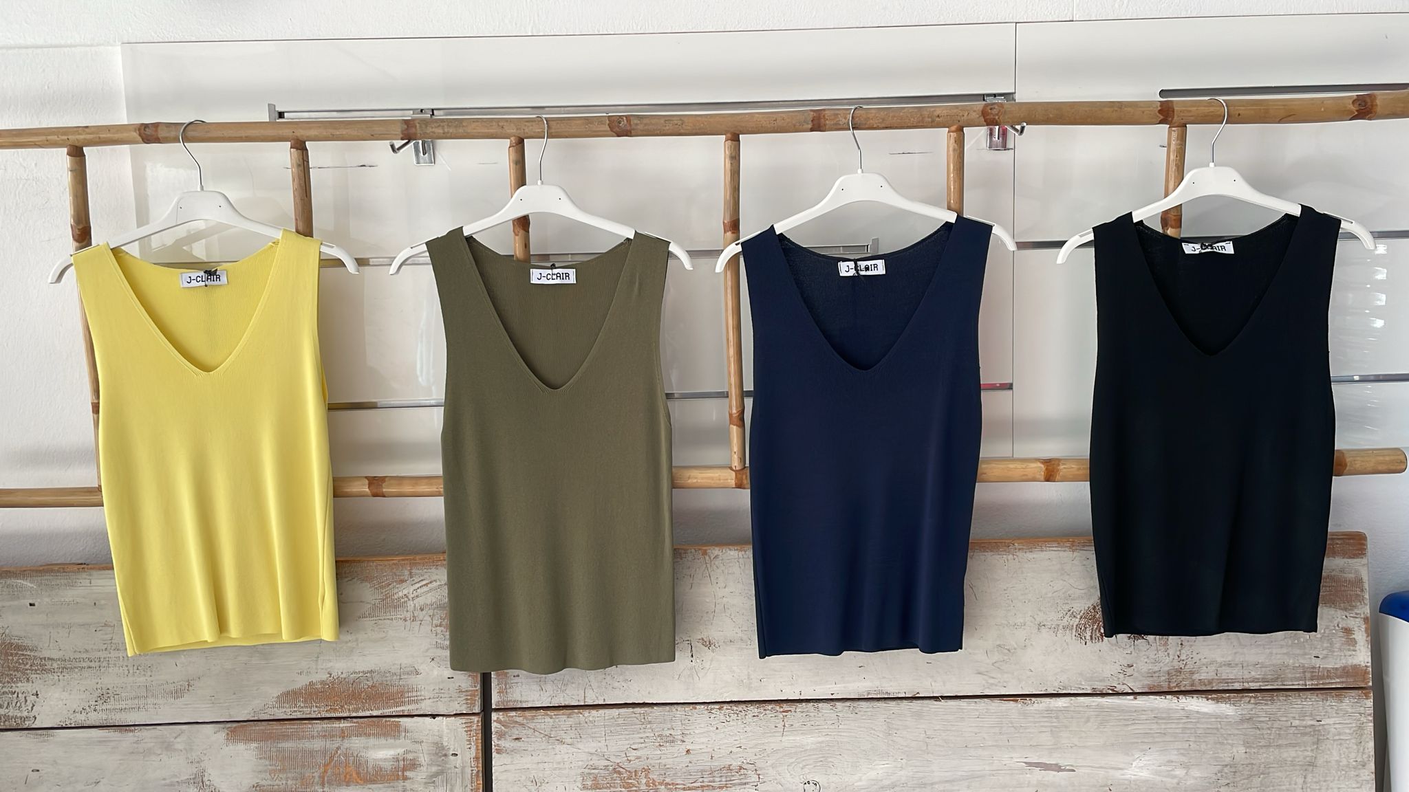 Фото Joie Clair (J-Clair)