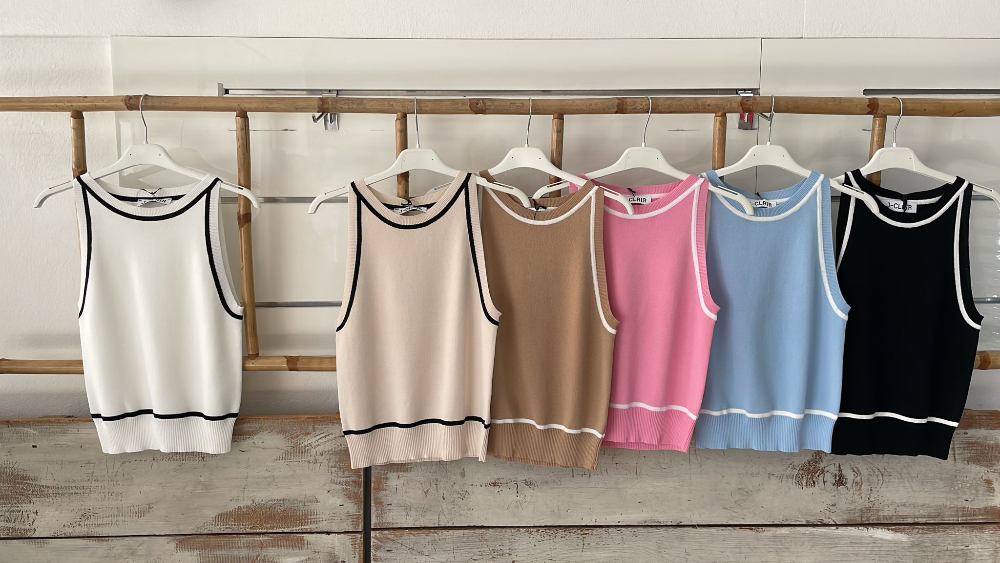 Фото Joie Clair (J-Clair)