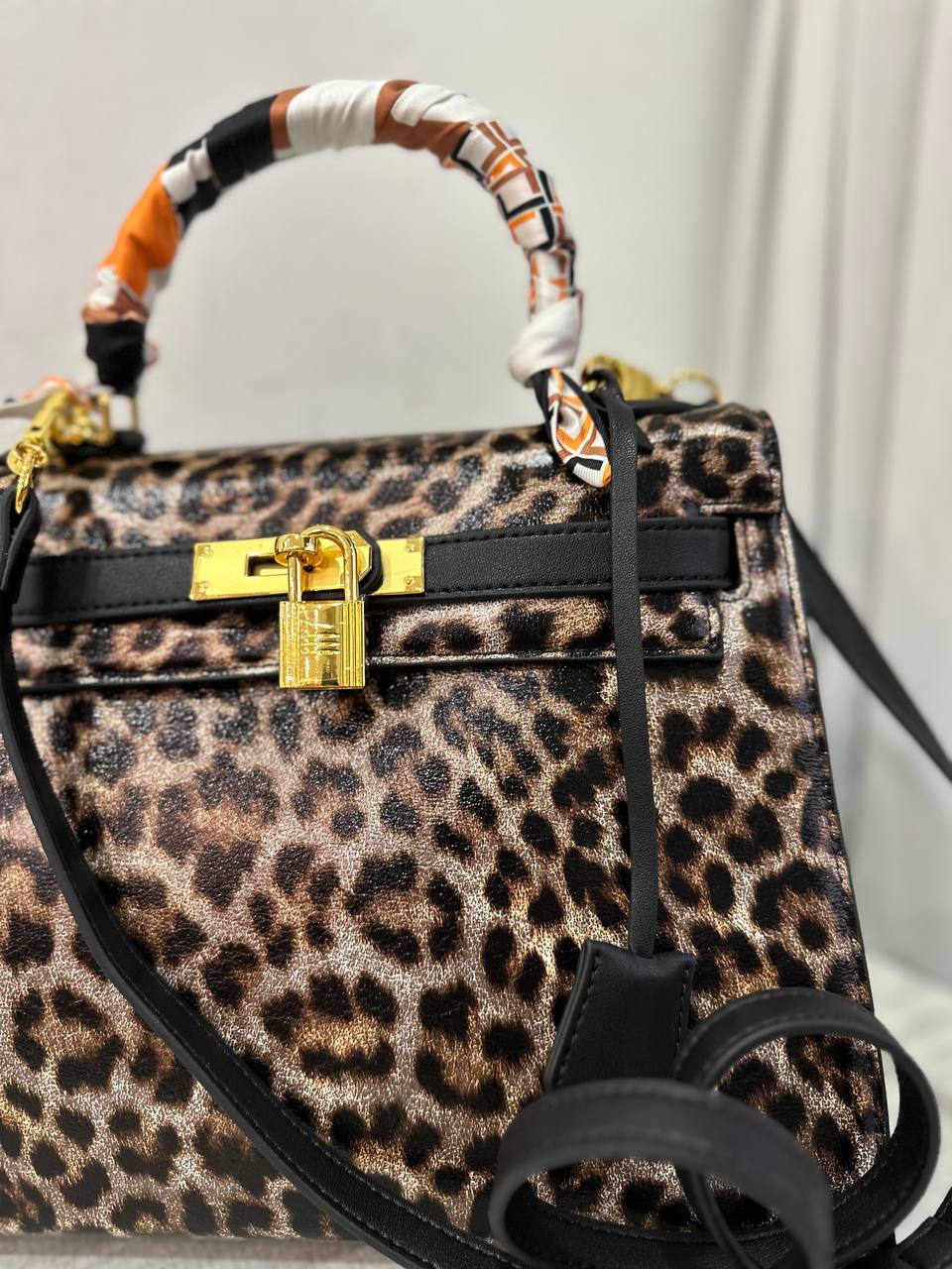 Фото Leather Country