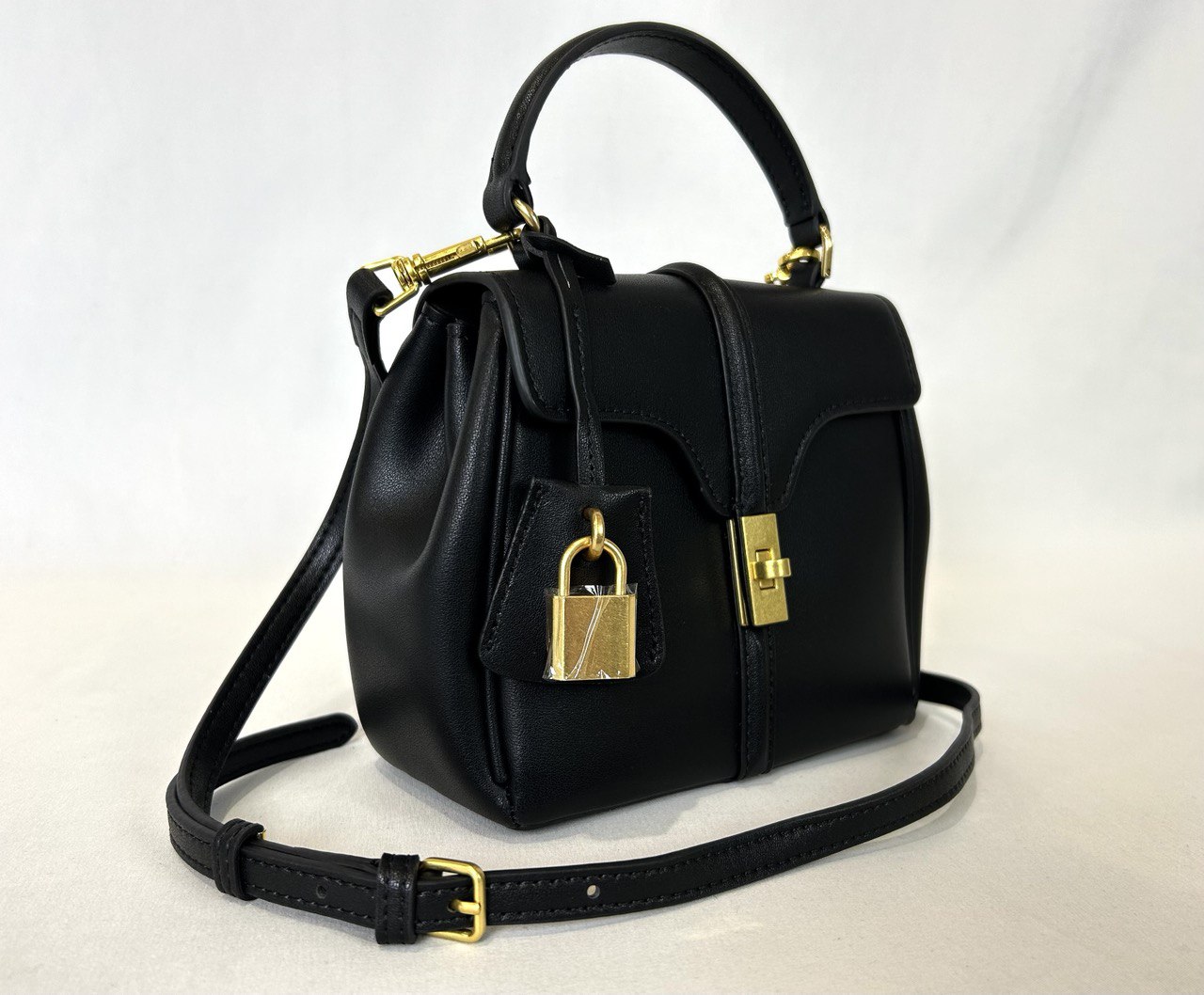 Фото Leather Country
