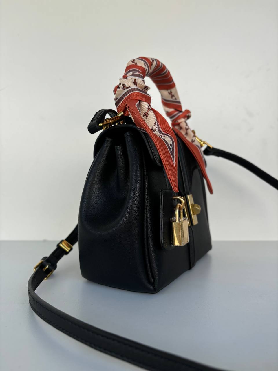 Фото Leather Country