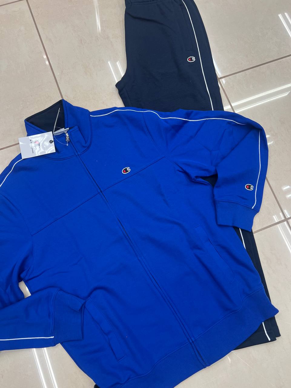 Фото Outlet