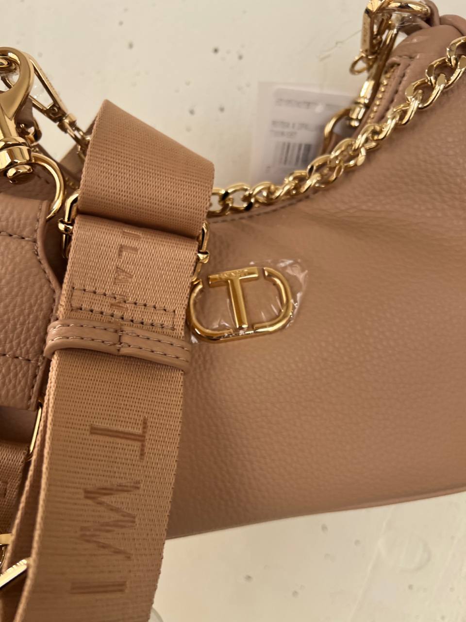 Фото Outlet
