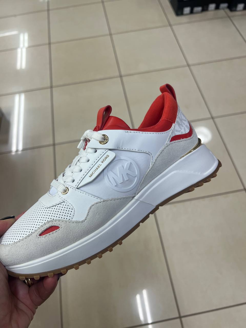 Фото Outlet