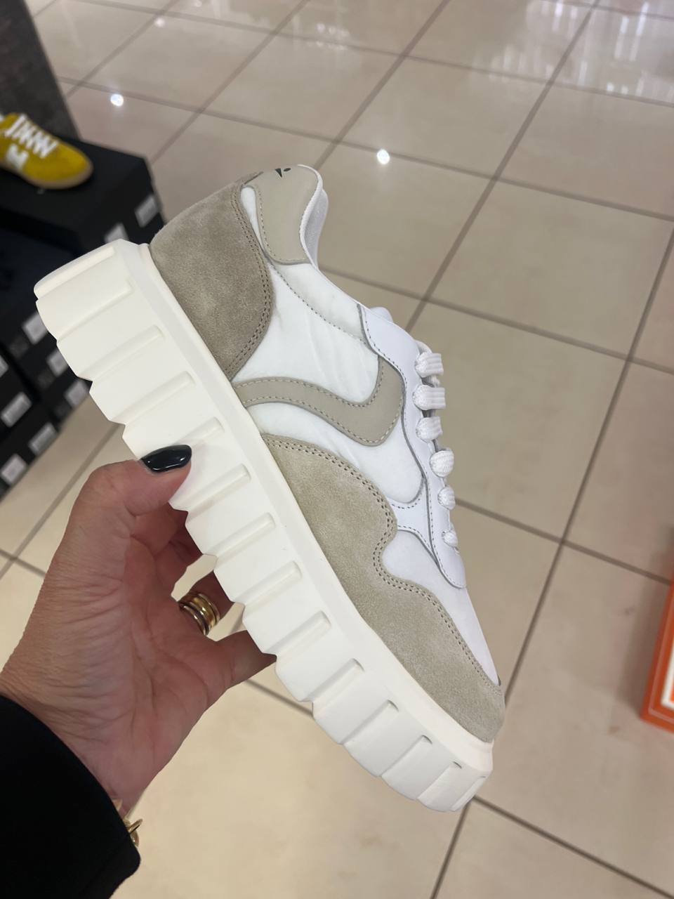 Фото Outlet