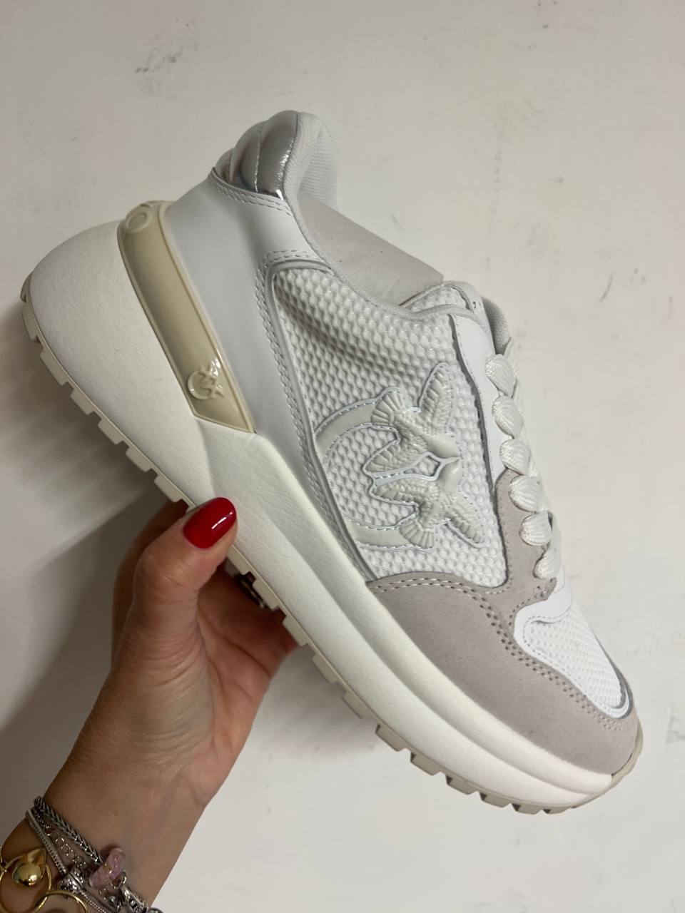 Фото Outlet