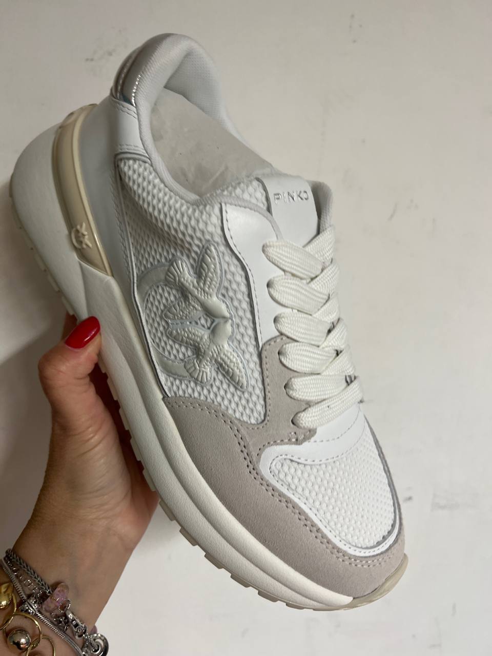 Фото Outlet