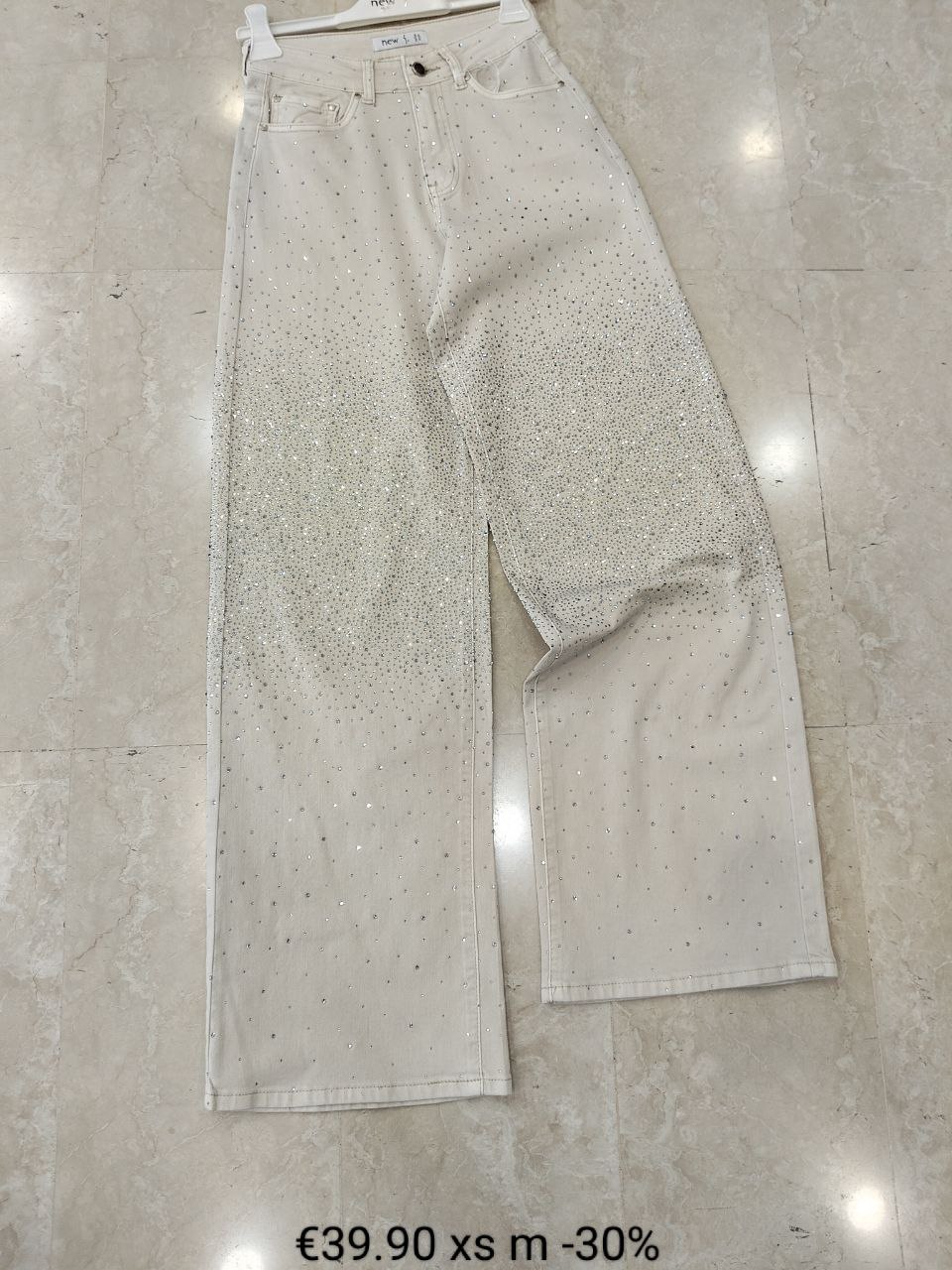 Фото New J
