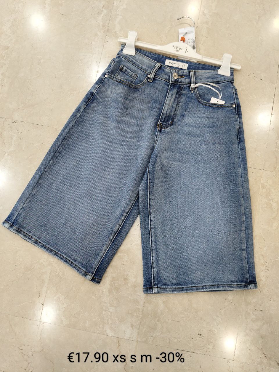 Фото New J