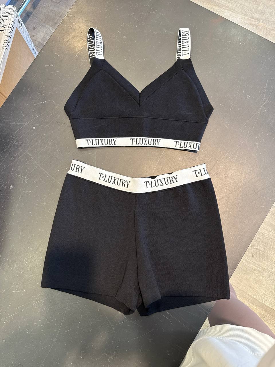 Итальянская одежда, бренд Trash and Luxury, арт. 73721855