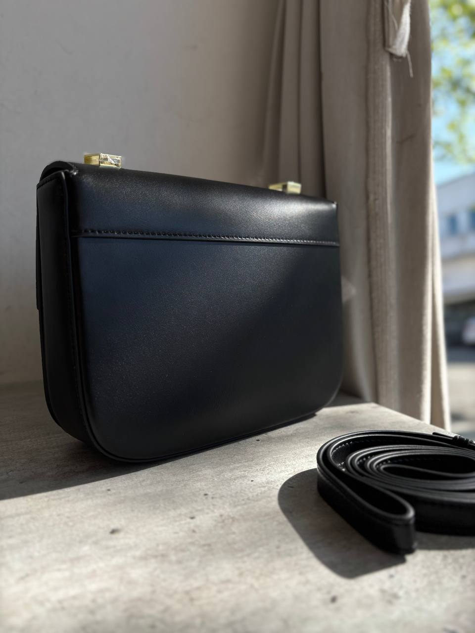 Фото Leather Country
