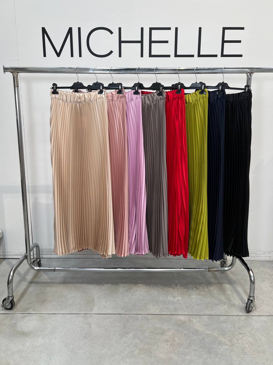 Amelie Follies (Michelle)