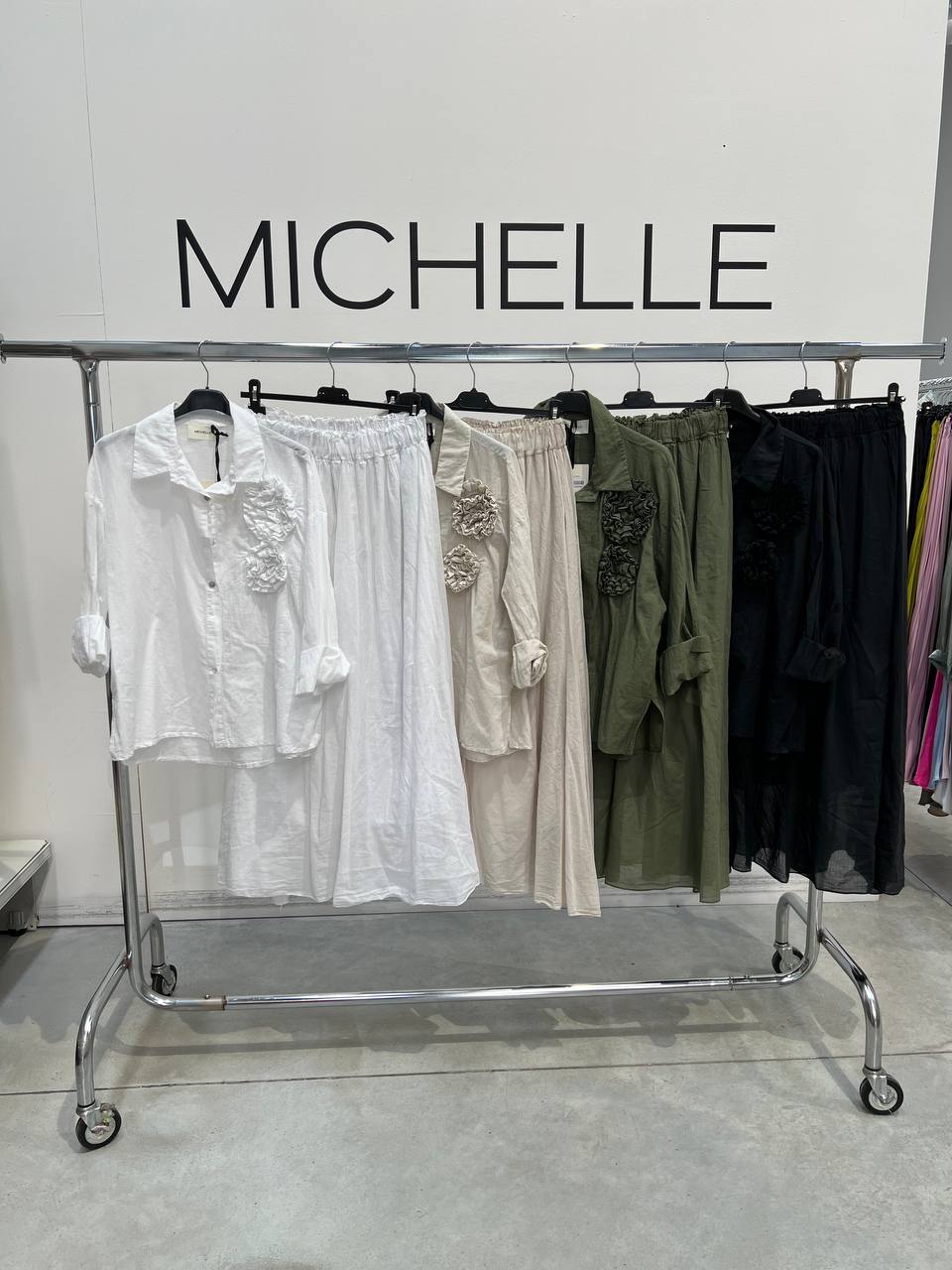 Amelie Follies (Michelle)