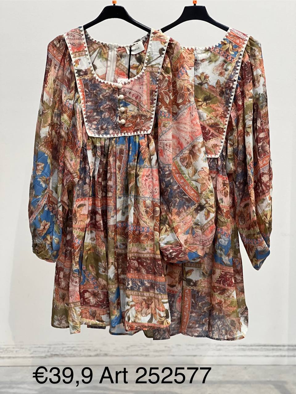 Фото Amelie Follies (Michelle)