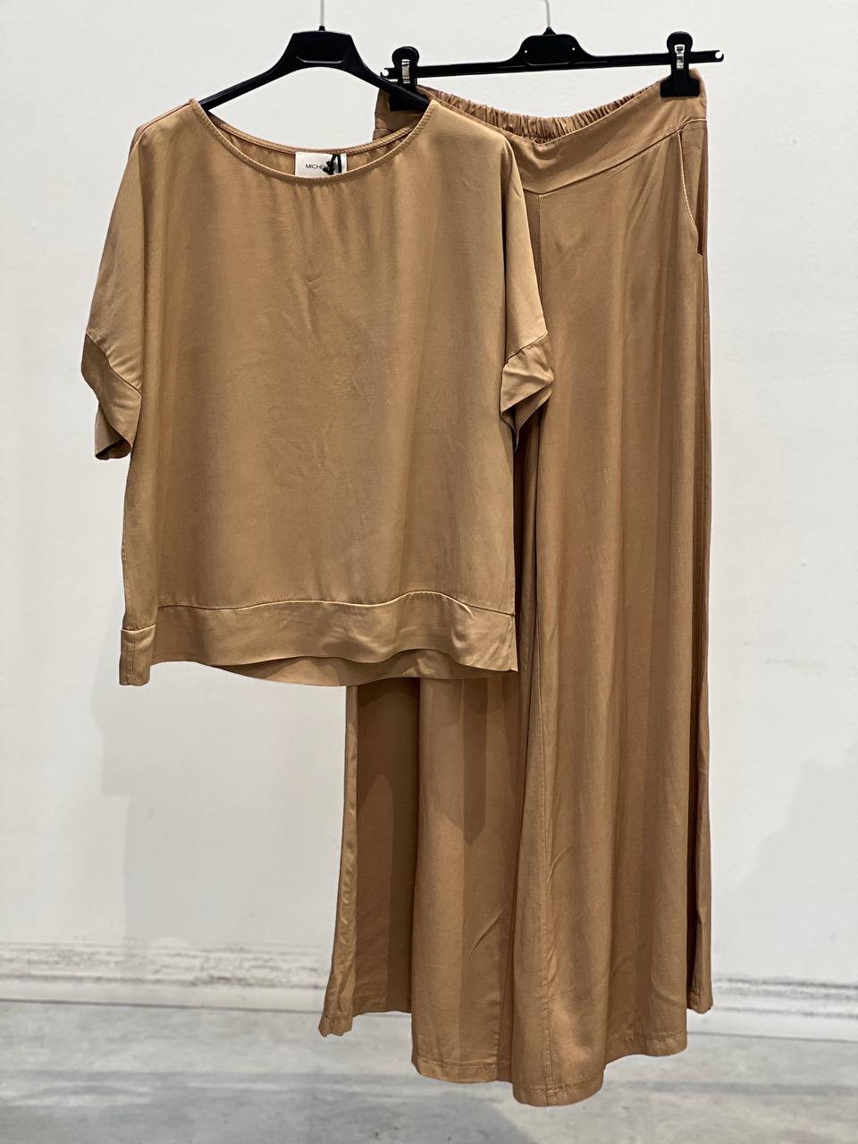 Итальянская одежда, бренд Amelie Follies (Michelle), арт. 73734096