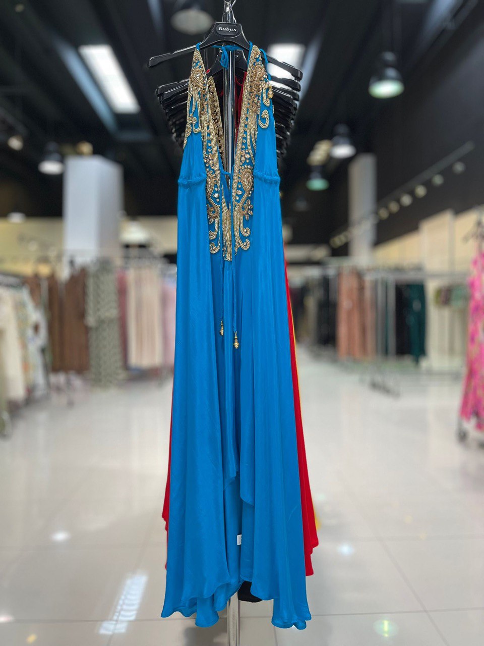 Фото Kitana (Rinascimento, Большие размеры)