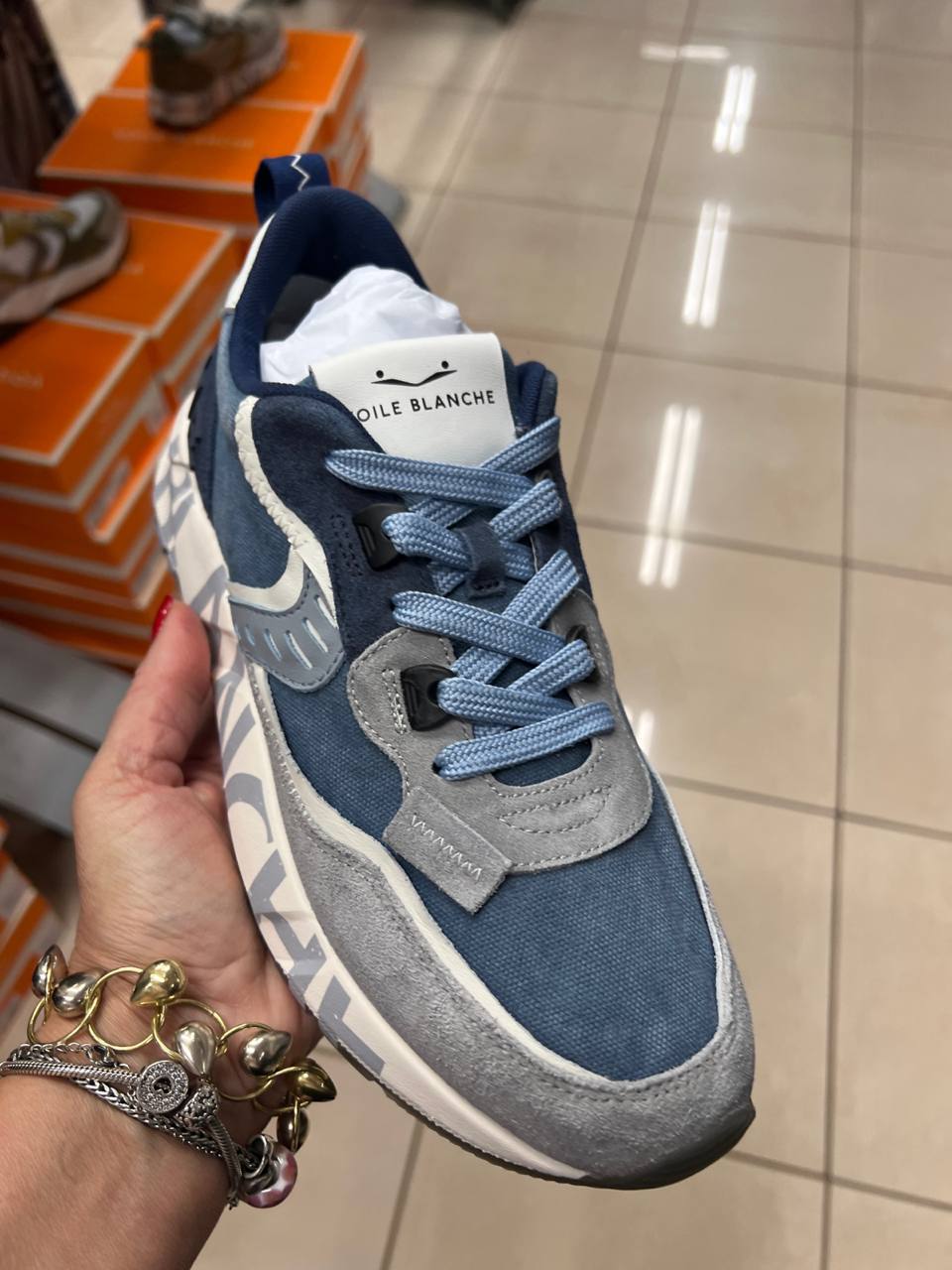 Фото Outlet