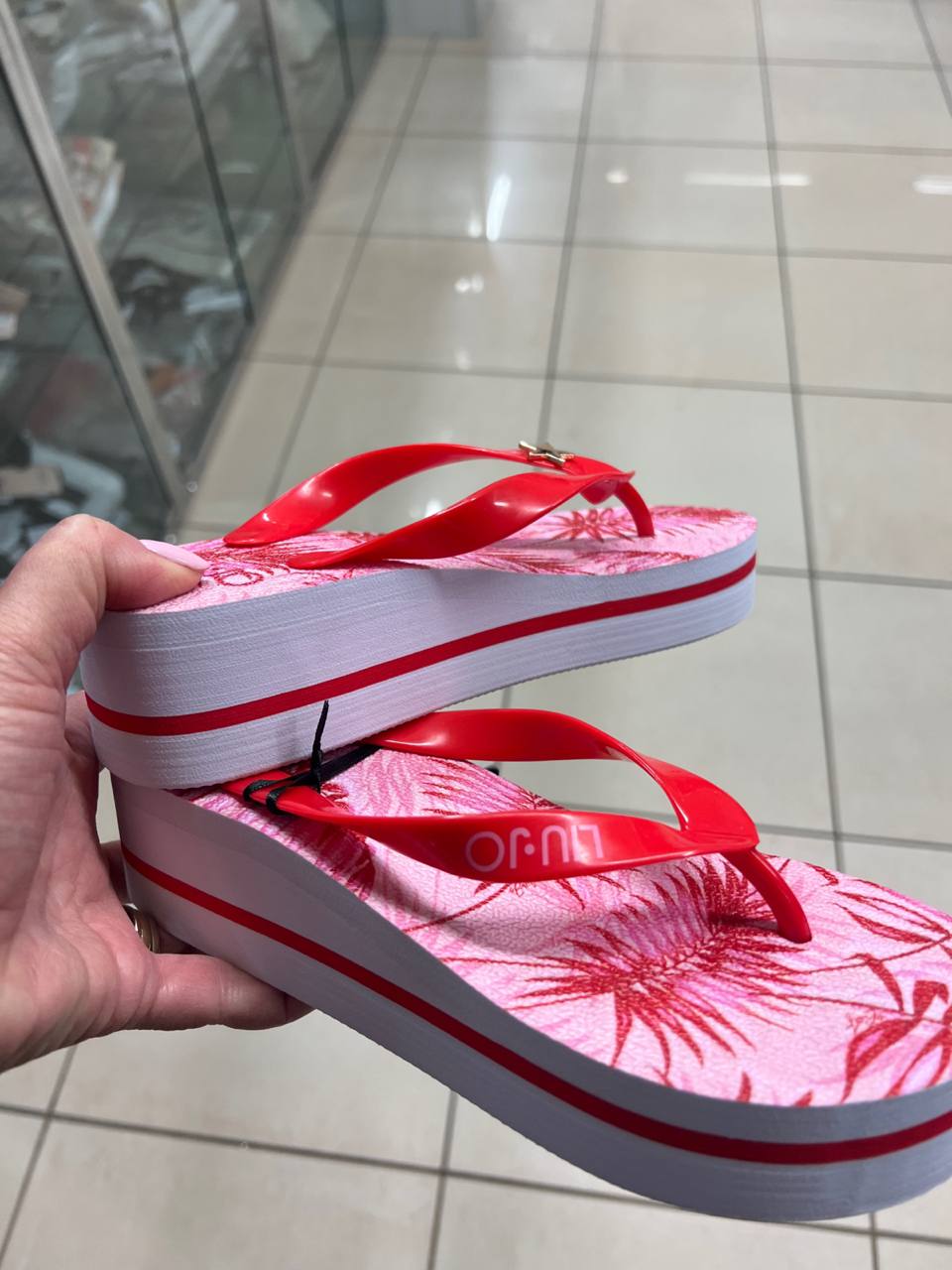 Фото Outlet